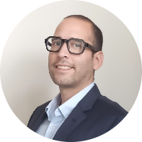 user-profile-img